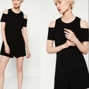 Zara cold shoulder black stretchy short romper jumpsuit size M